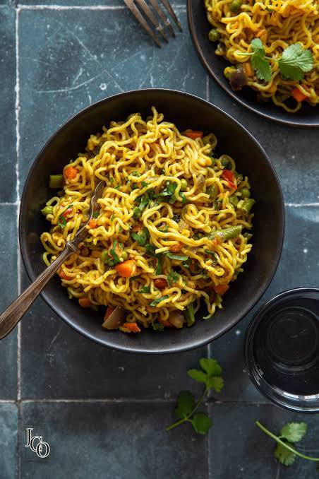 Maggi Masala Noodles 420 g